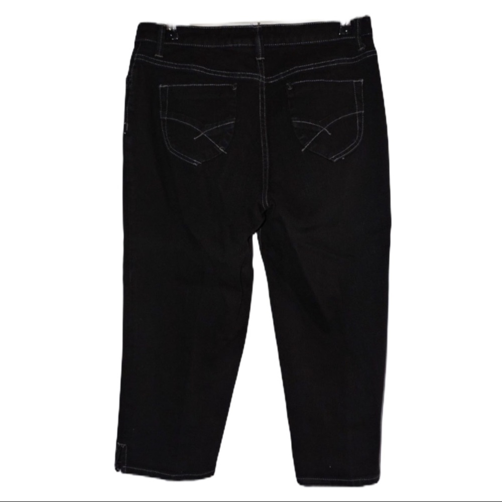 Chicos 1 Platinum Jeans Capri Ultimate Fit Dark - Picture 2 of 5